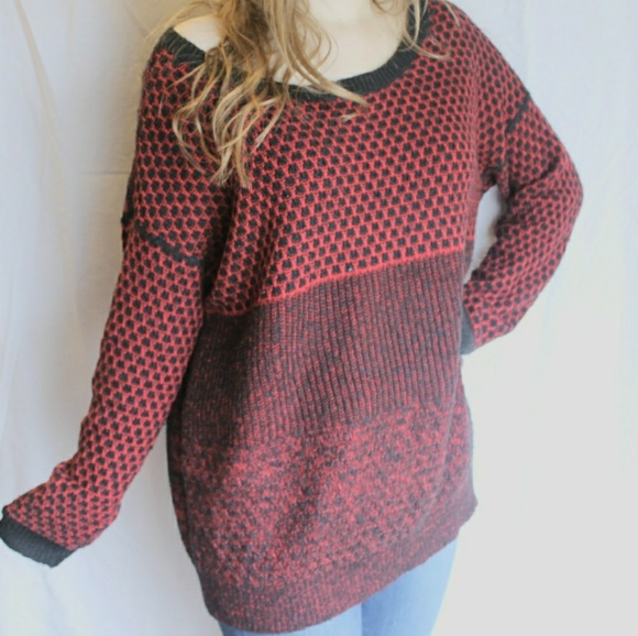American Eagle Outfitters Sweaters - AMERICAN EAGLE • VINTAGE BOYFRIEND SWEATER